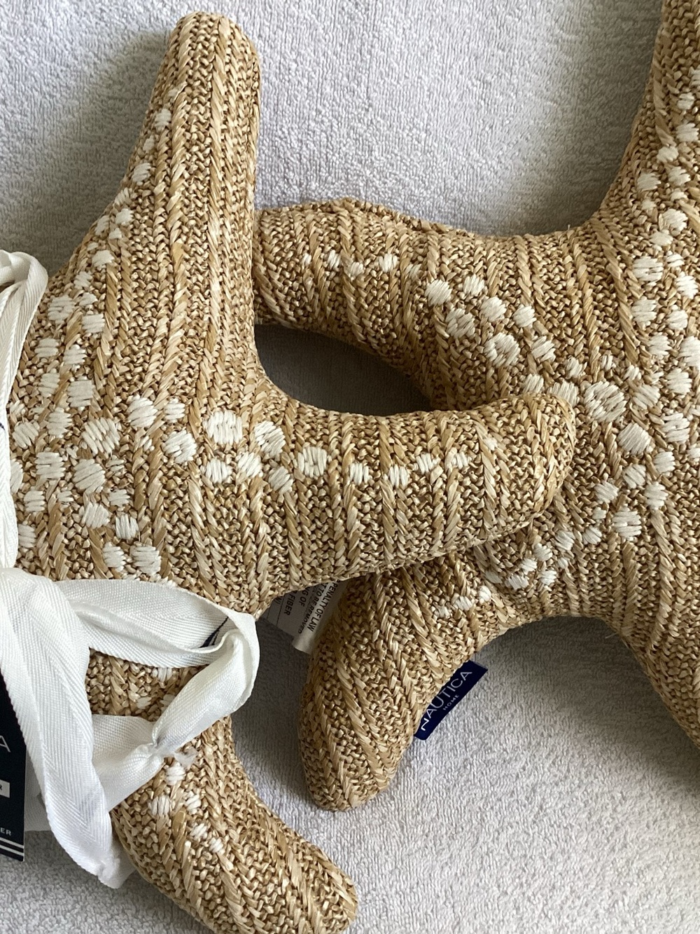 Nautica Coastal Indoor Outdoor Woven Faux Straw Starfish Pillows Set of 2 NWOT
